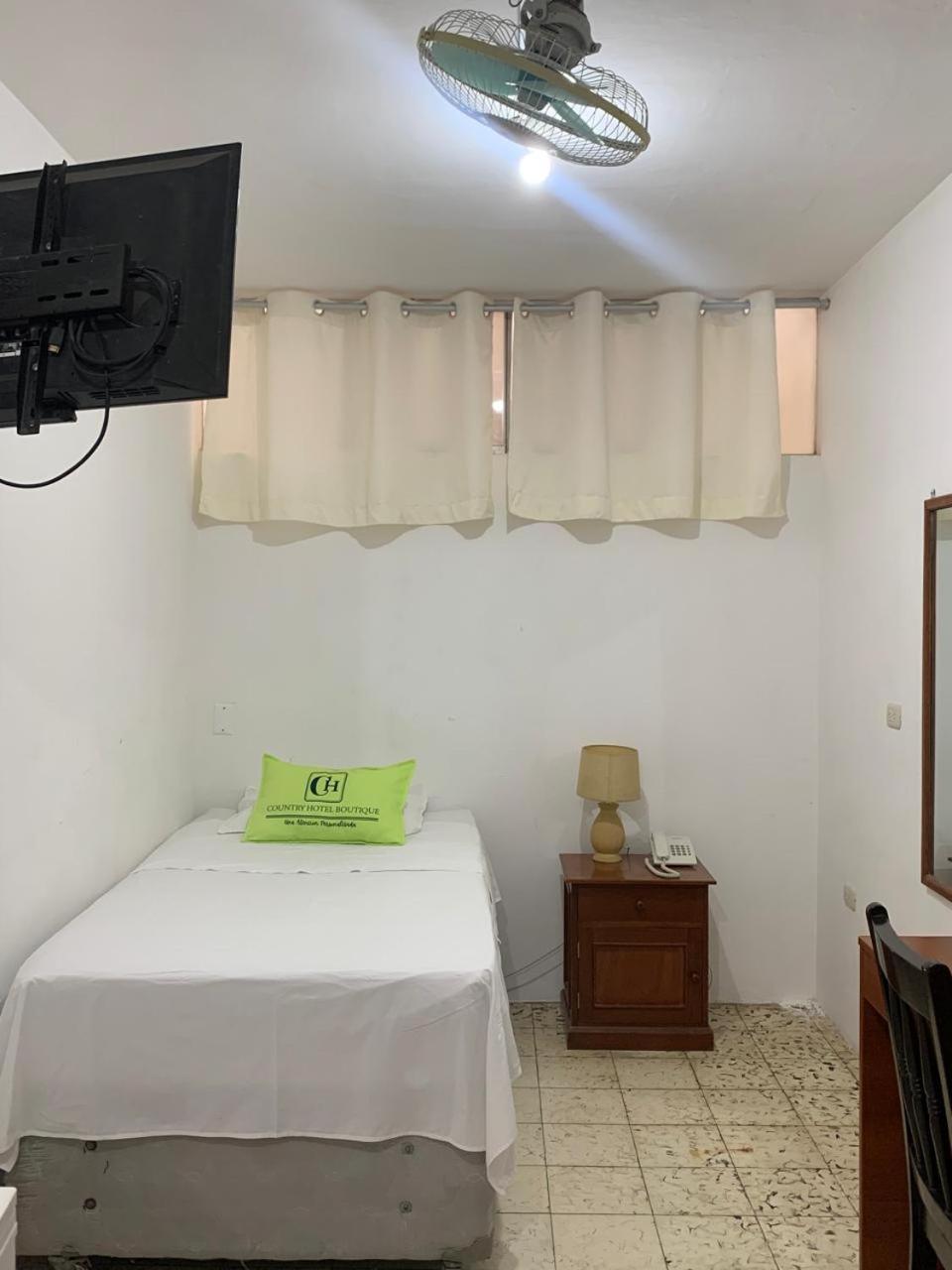 פיורה Hotel Country Boutique מראה חיצוני תמונה